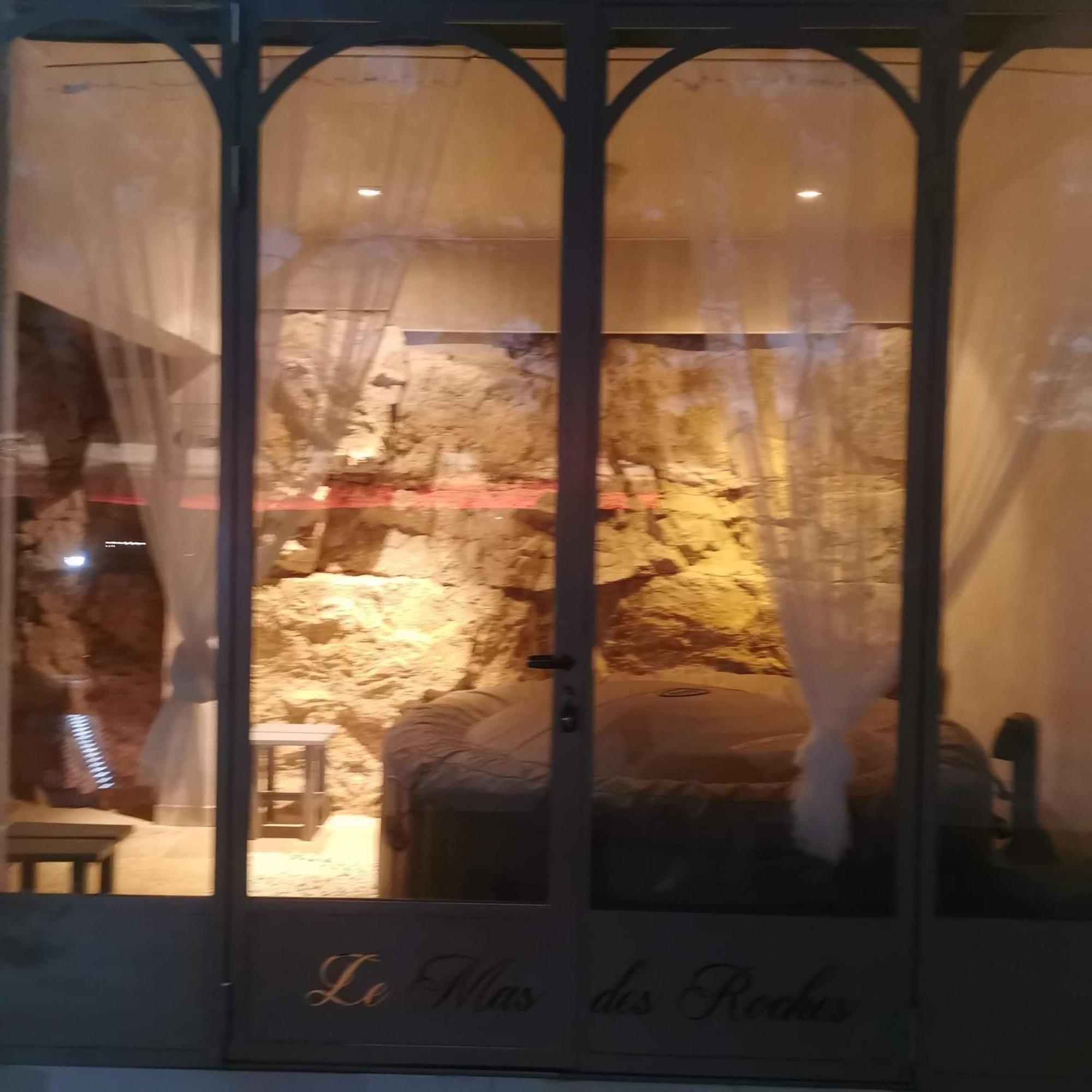 Le Mas des Roches à Velaux Exterior foto